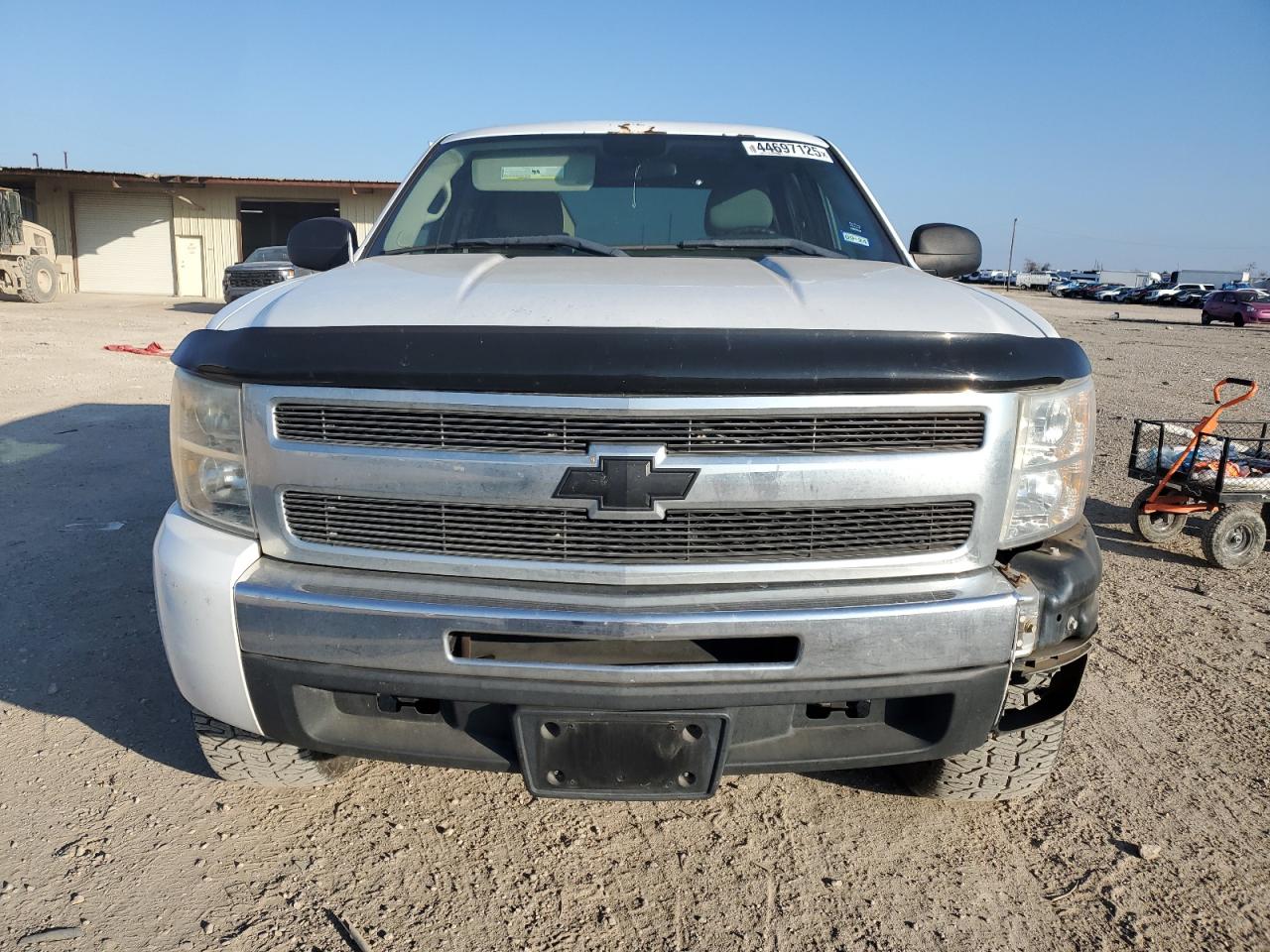 2011 Chevrolet Silverado - Image 5