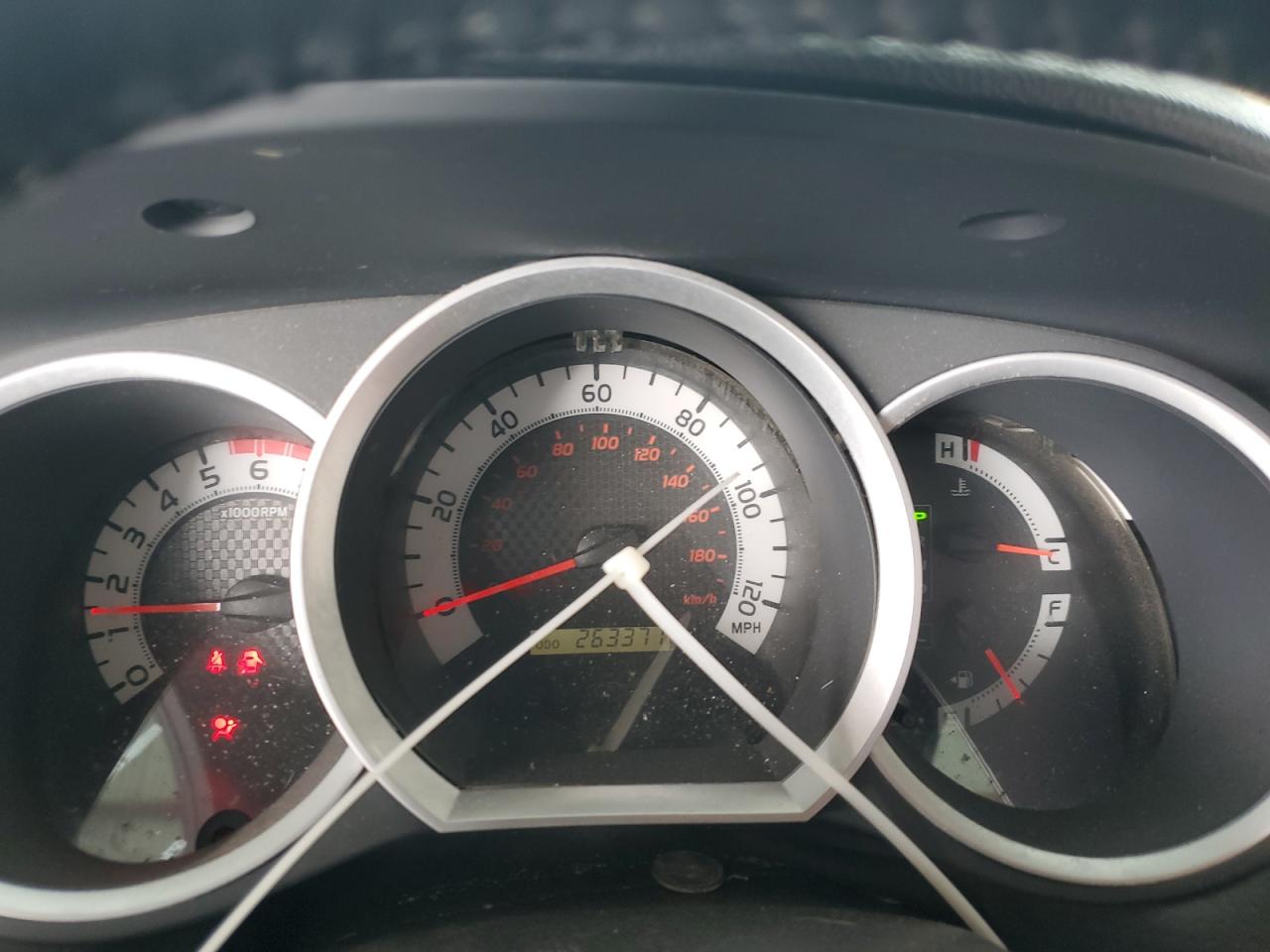 2012 Toyota Tacoma - Image 9