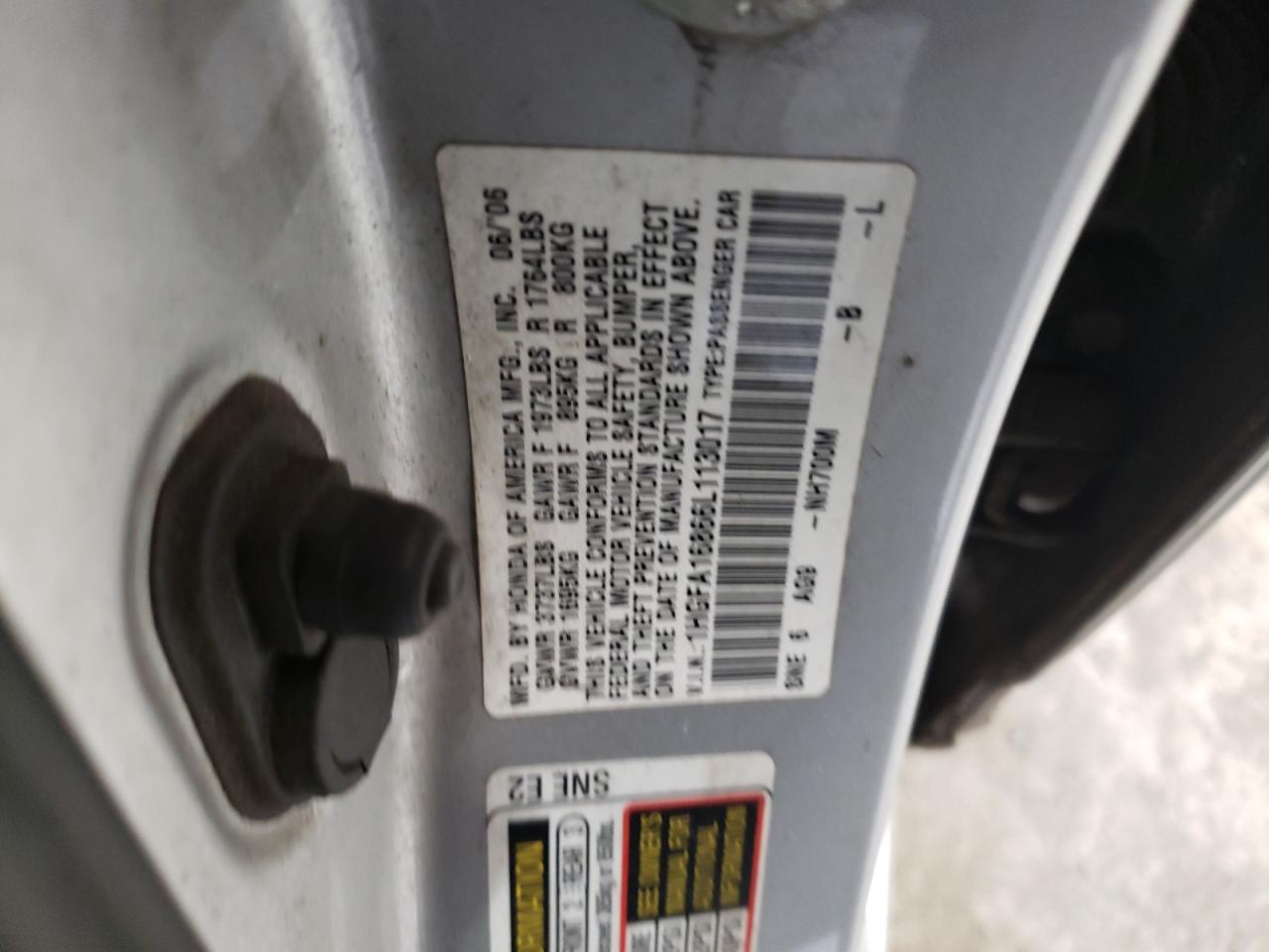 2006 Honda Civic - Image 12