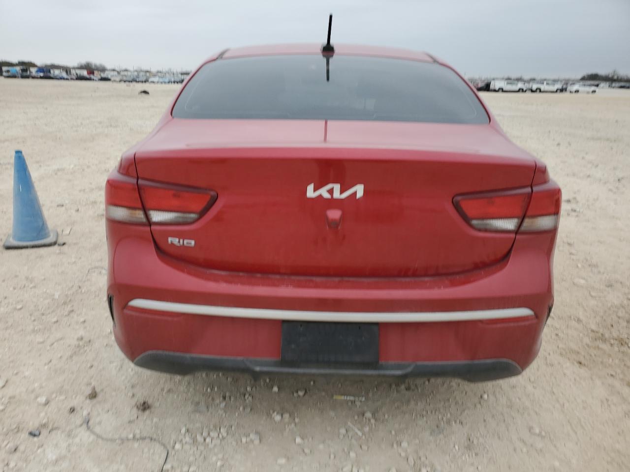 2023 Kia Rio - Image 6