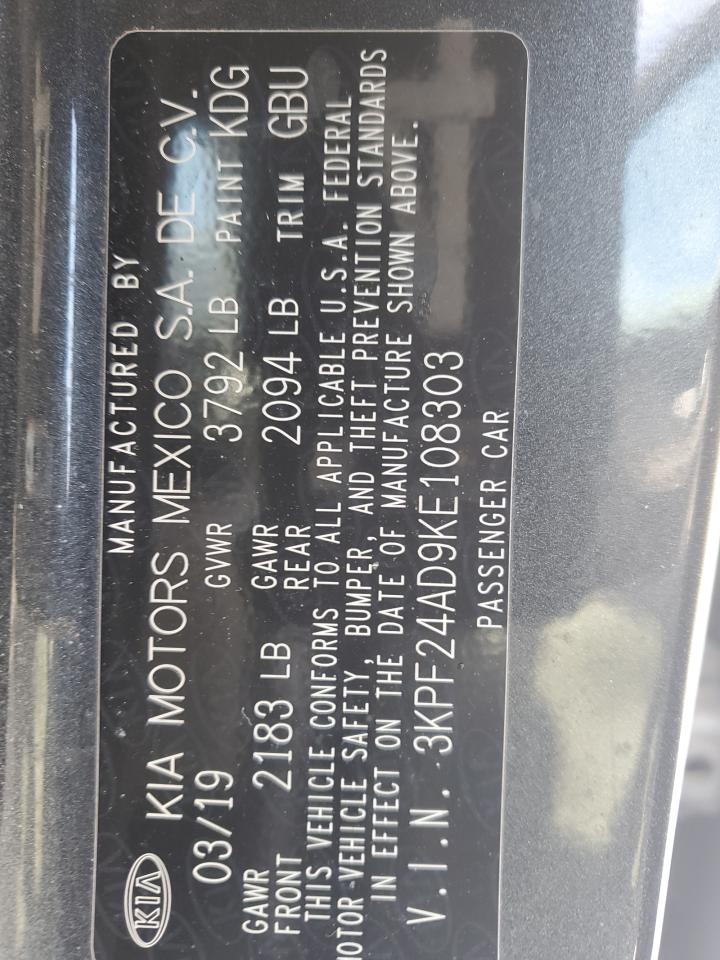 2019 Kia Forte - Image 12