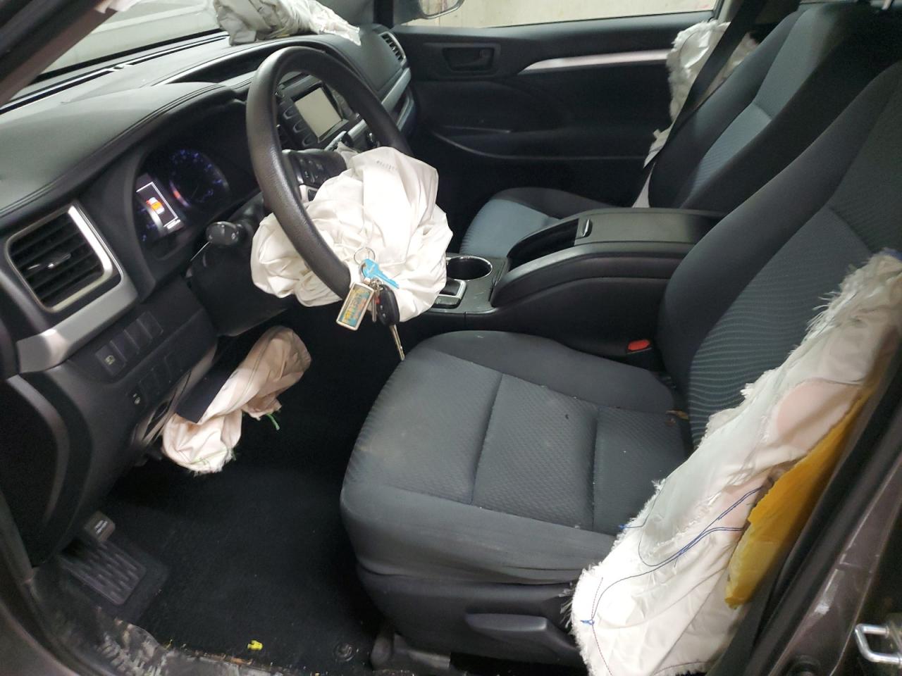 2019 Toyota Highlander - Image 7
