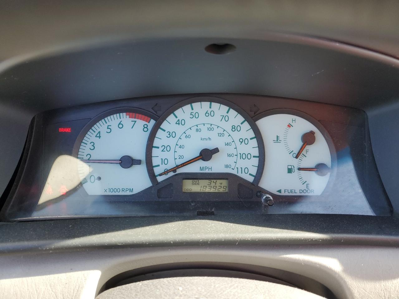2004 Toyota Corolla - Image 9