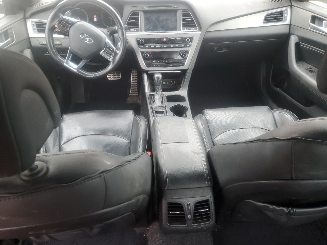 2015 Hyundai Sonata - Image 8
