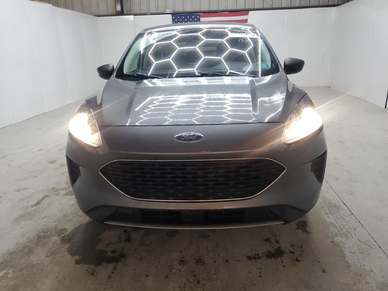 2022 Ford Escape - Image 5