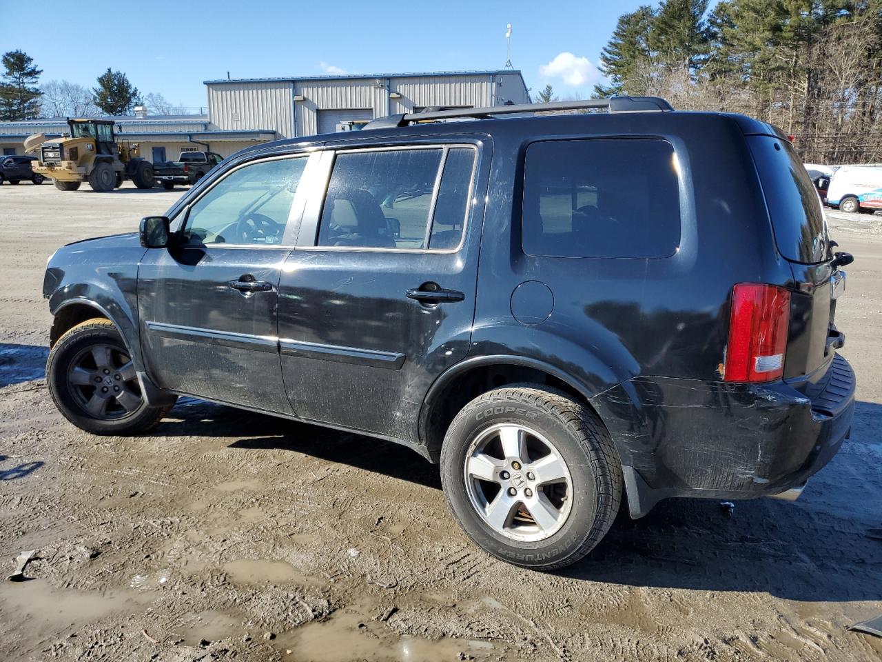 2010 Honda Pilot - Image 2