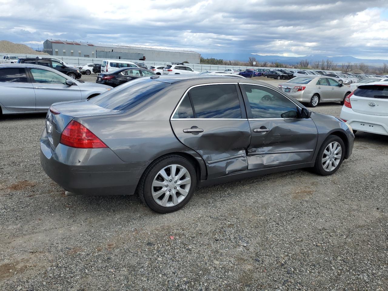 2006 Honda Accord - Image 3