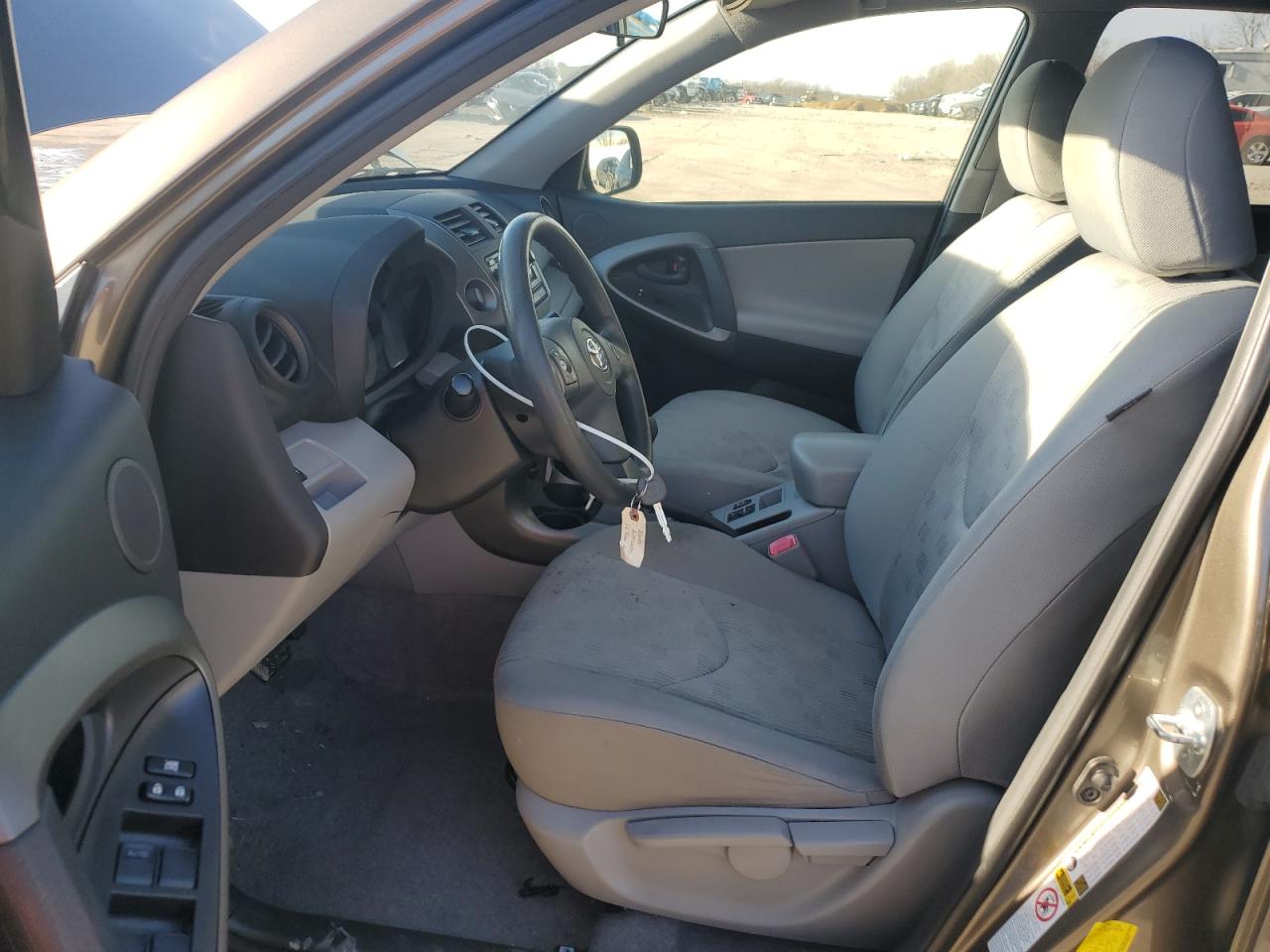 2012 Toyota RAV 4 - Image 7