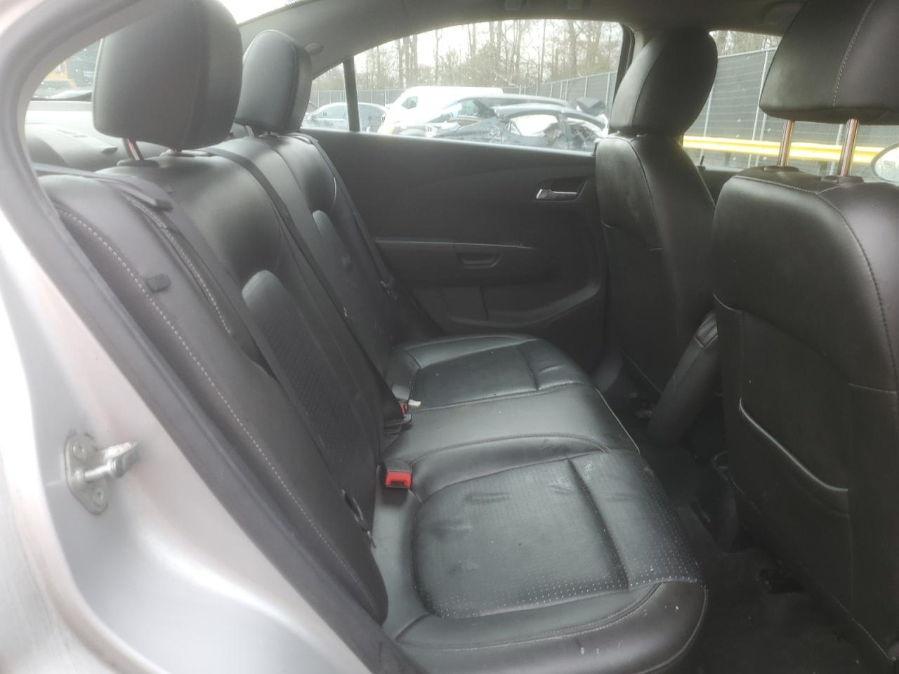 2014 Chevrolet Sonic - Image 10
