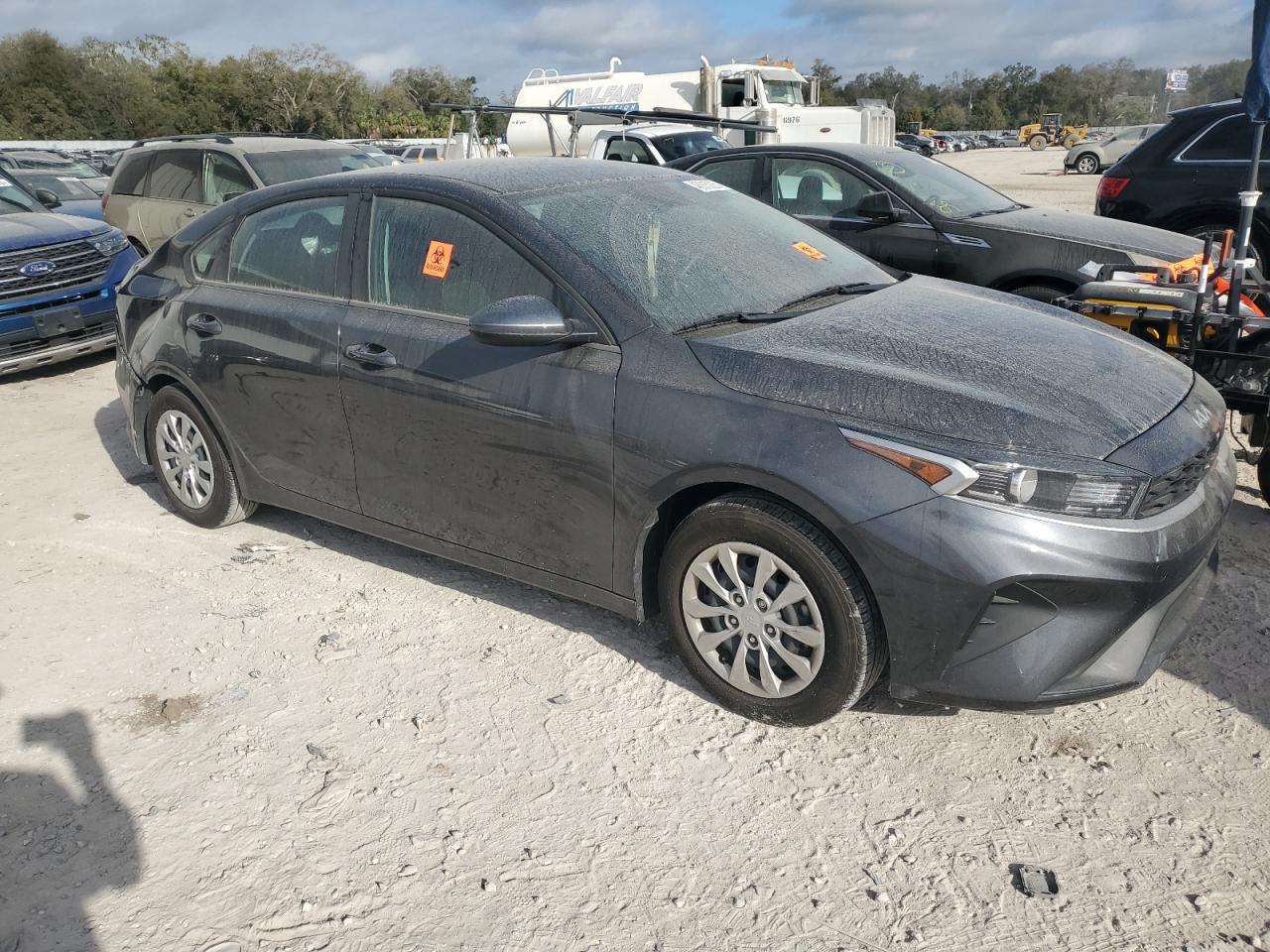 2023 Kia Forte - Image 4