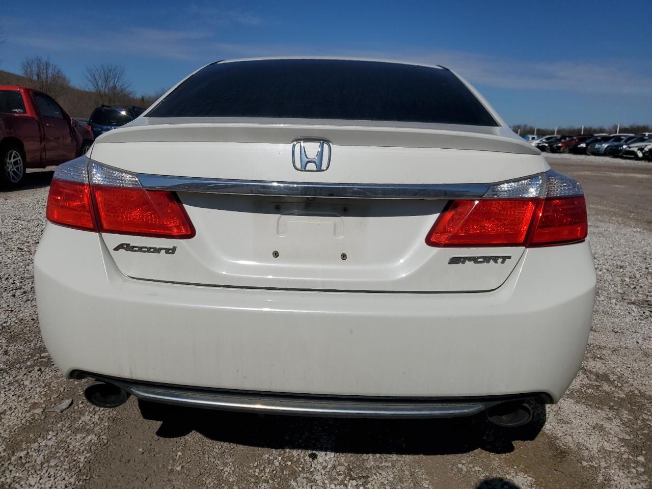 2013 Honda Accord - Image 6