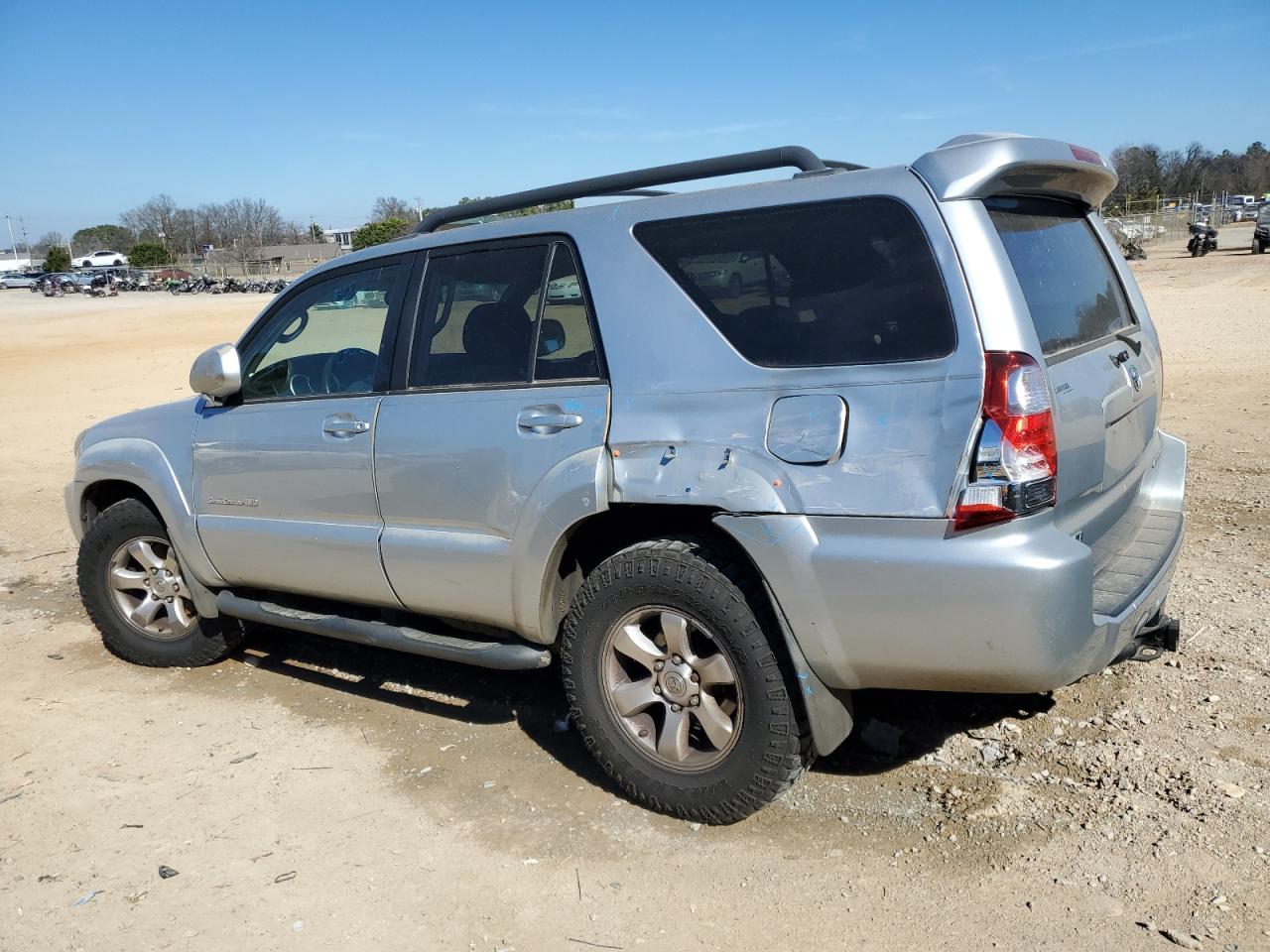 2006 Toyota 4Runner - Image 2