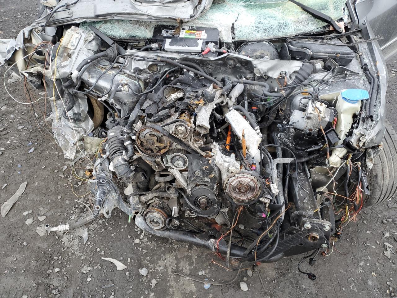 2003 Volkswagen Passat - Image 11