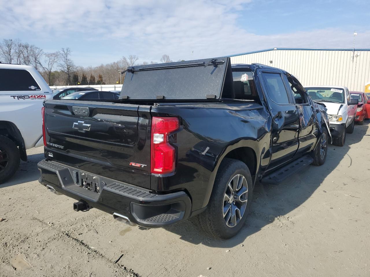 2022 Chevrolet Silverado - Image 3