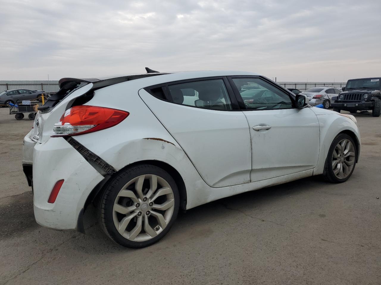 2012 Hyundai Veloster - Image 3