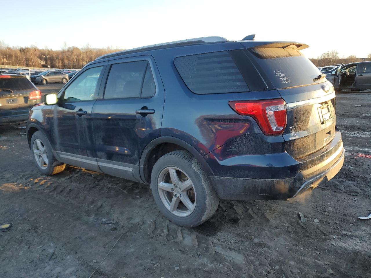 2017 Ford Explorer - Image 2
