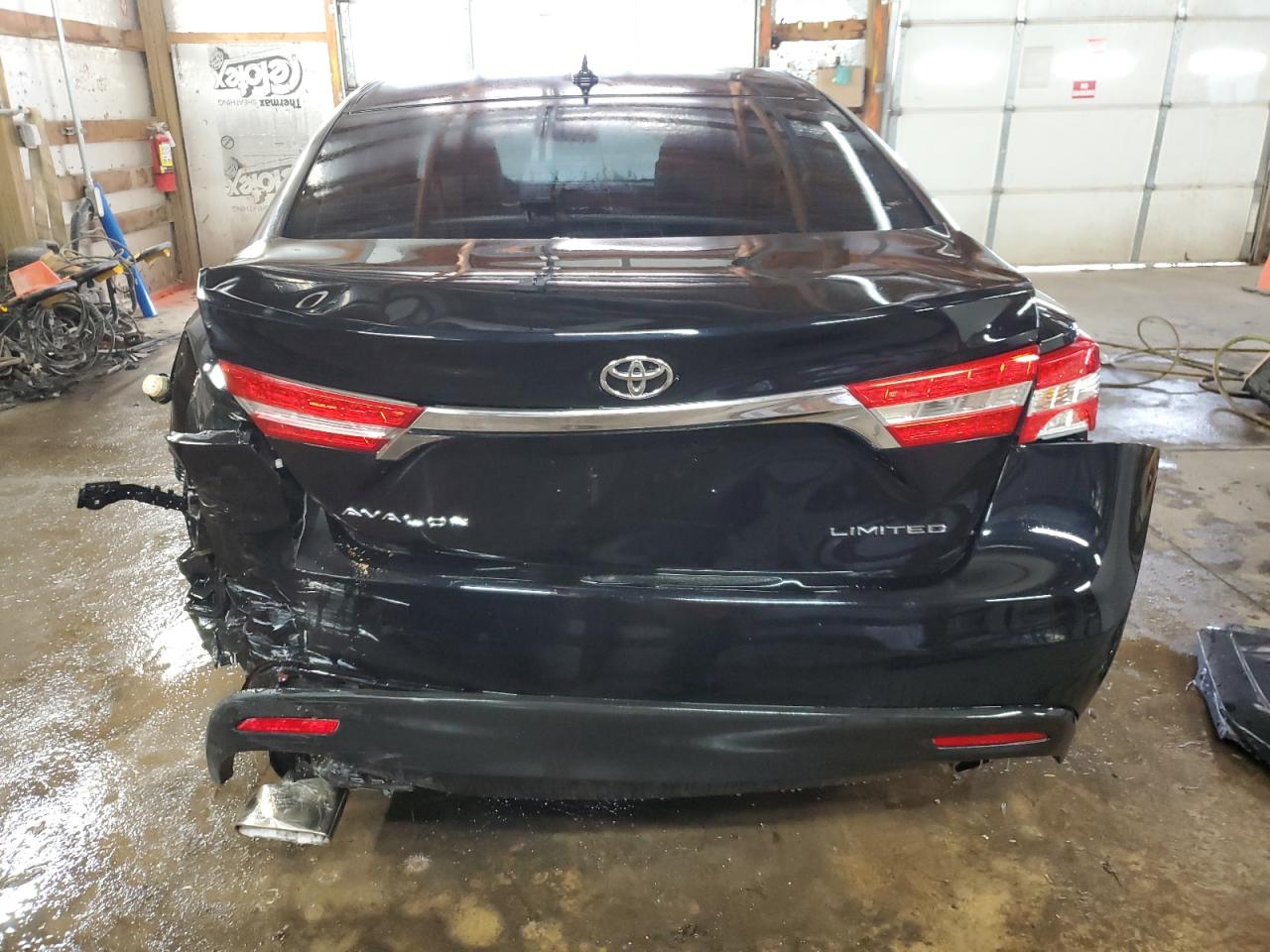2013 Toyota Avalon - Image 6