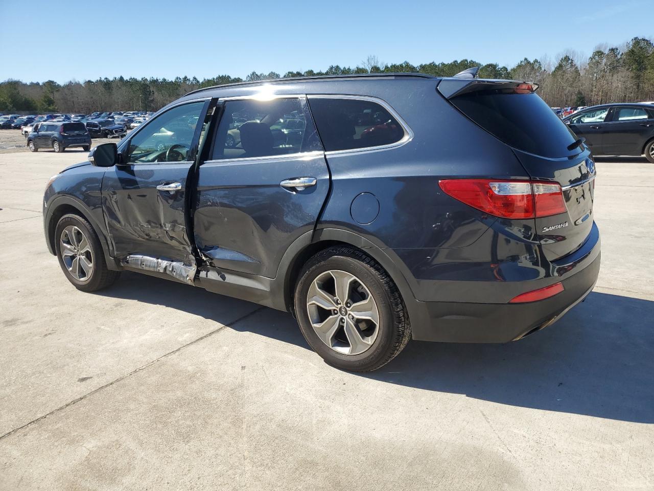 2013 Hyundai Santa Fe - Image 2