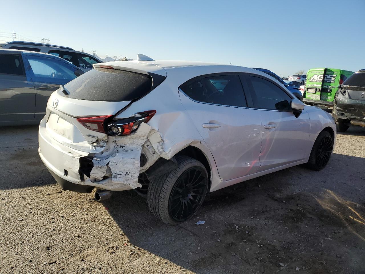 2018 Mazda 3 - Image 3