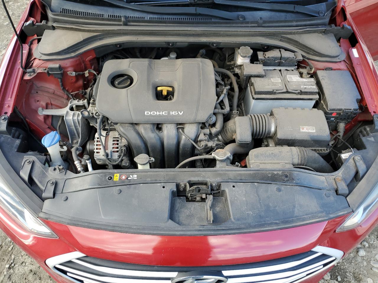 2017 Hyundai Elantra - Image 11