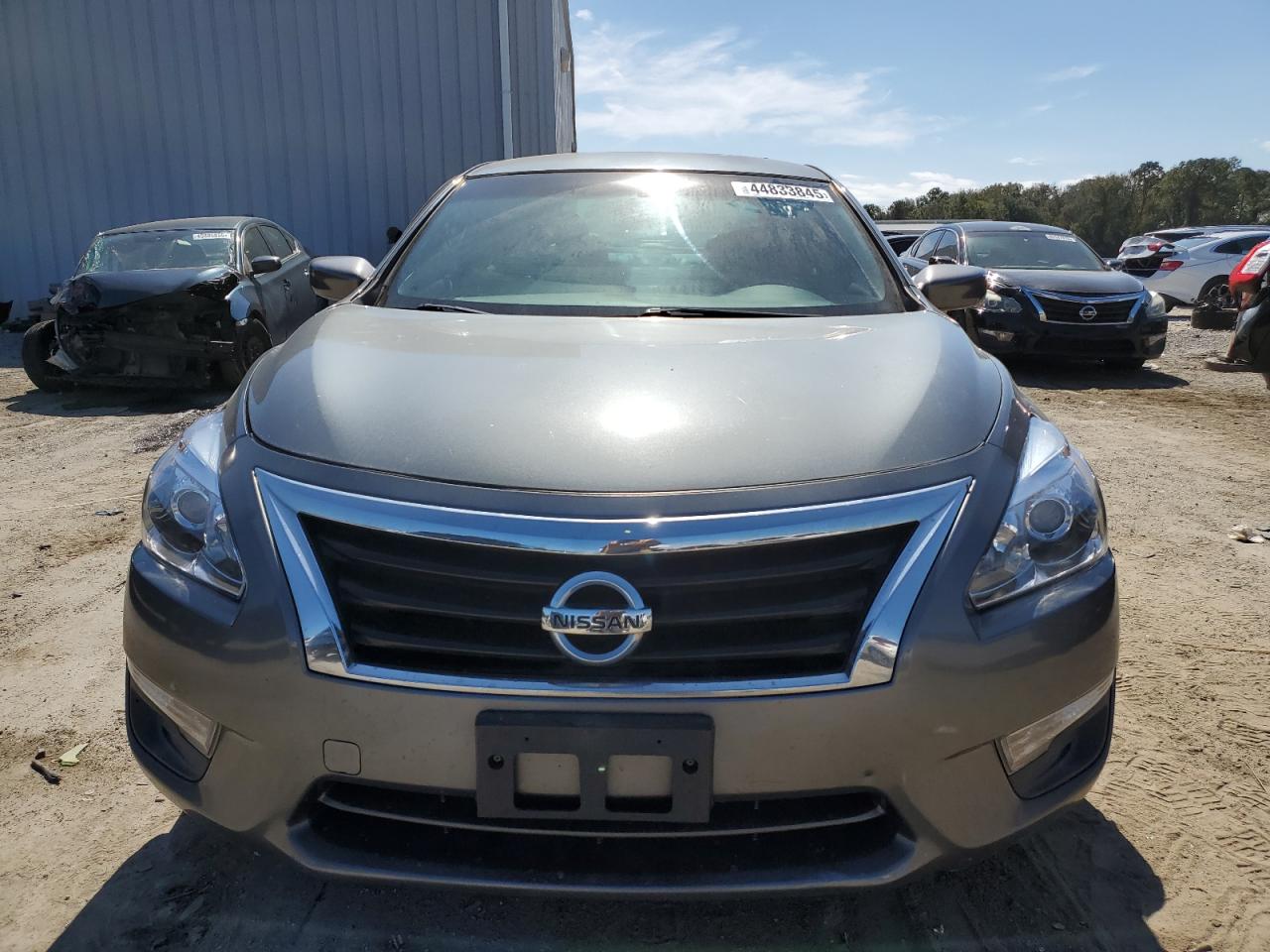 2015 Nissan Altima - Image 5