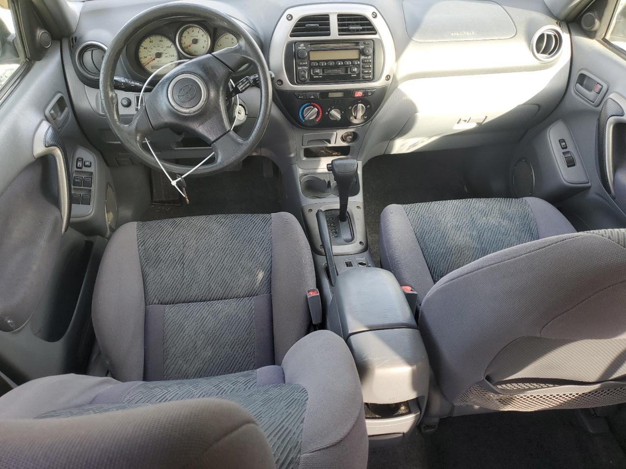 2001 Toyota RAV 4 - Image 8