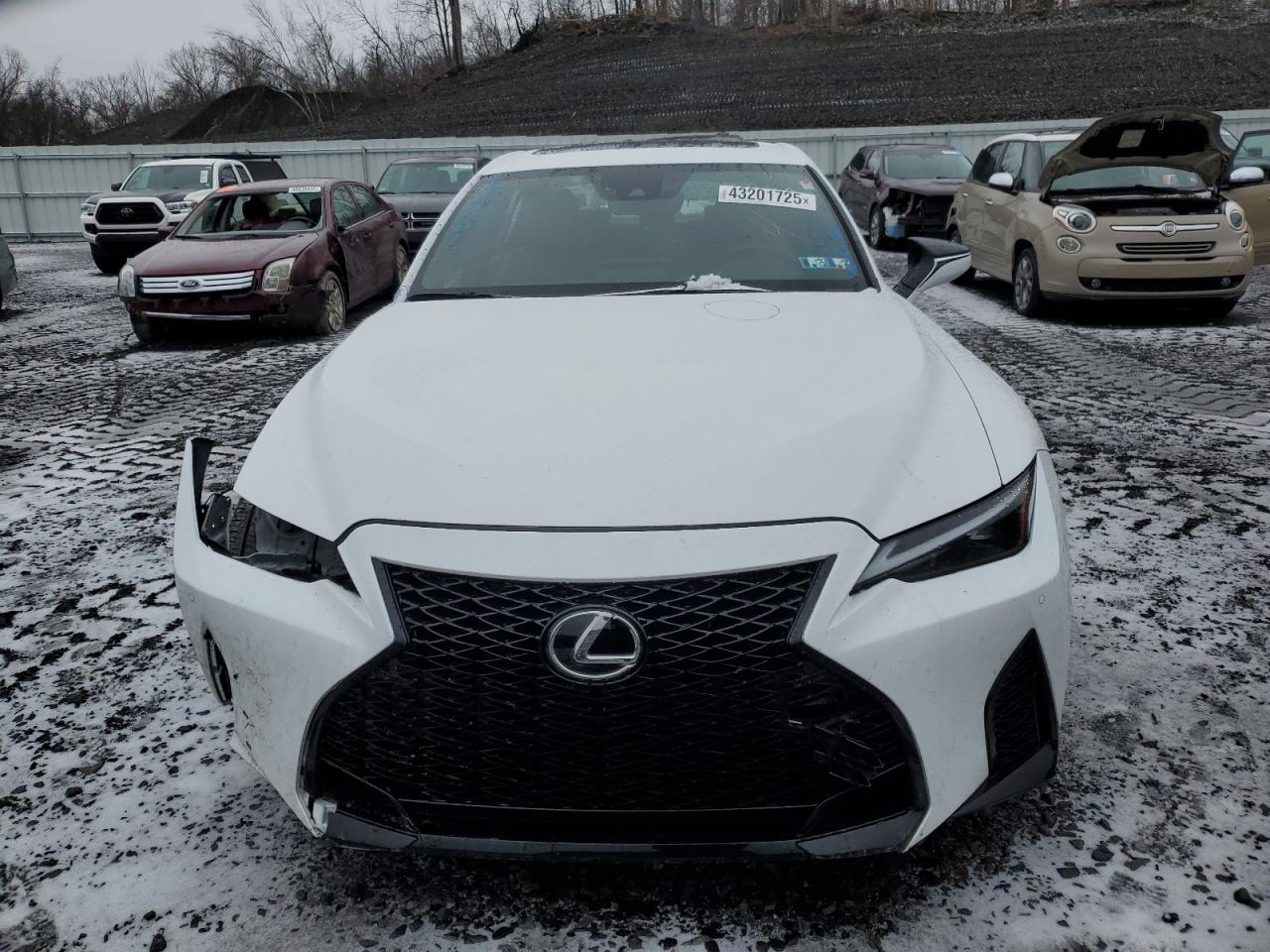 2023 Lexus IS - Image 5