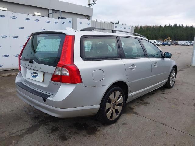 2008 VOLVO V70 SE D A