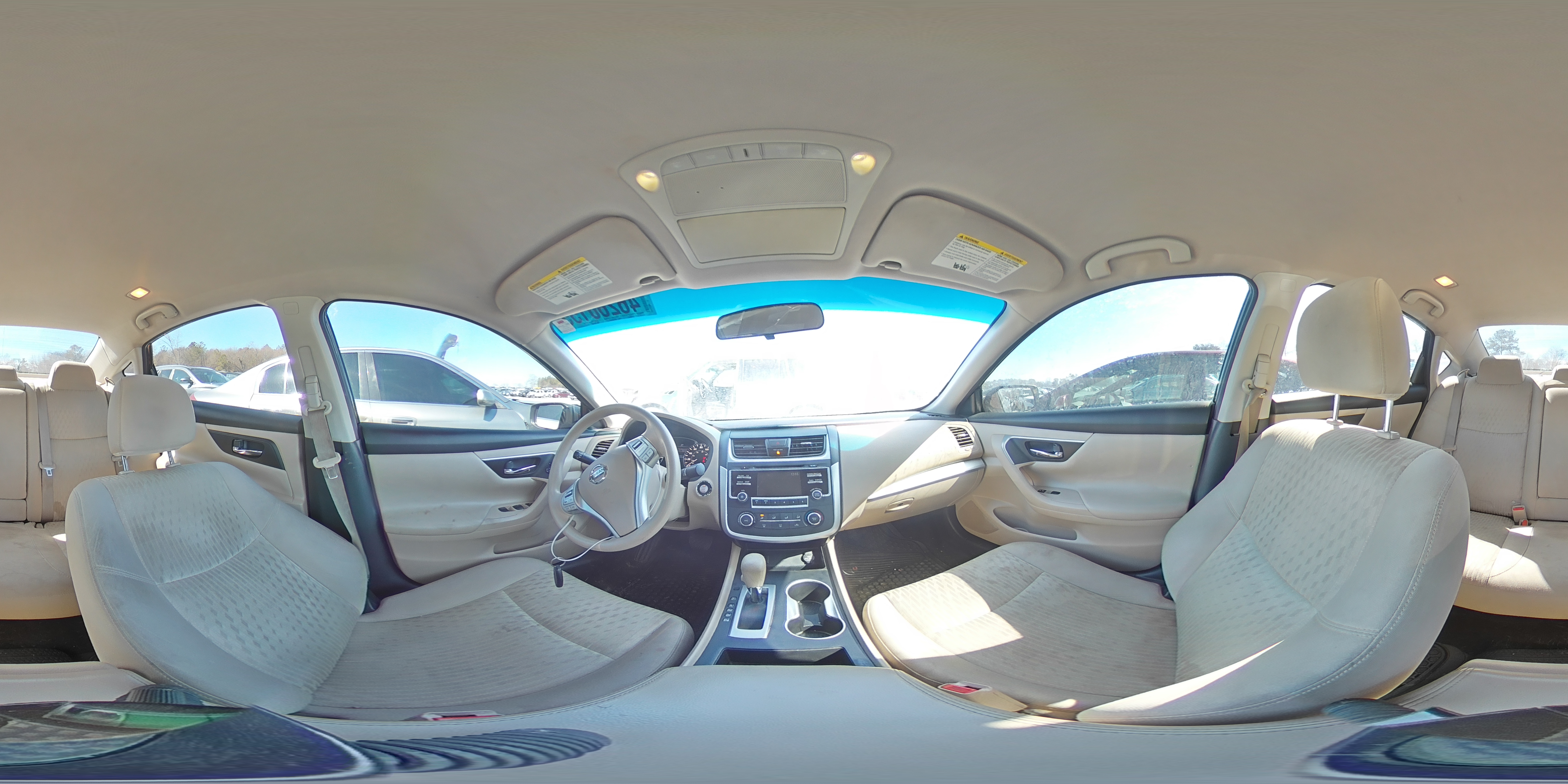 2016 Nissan Altima - Image 12