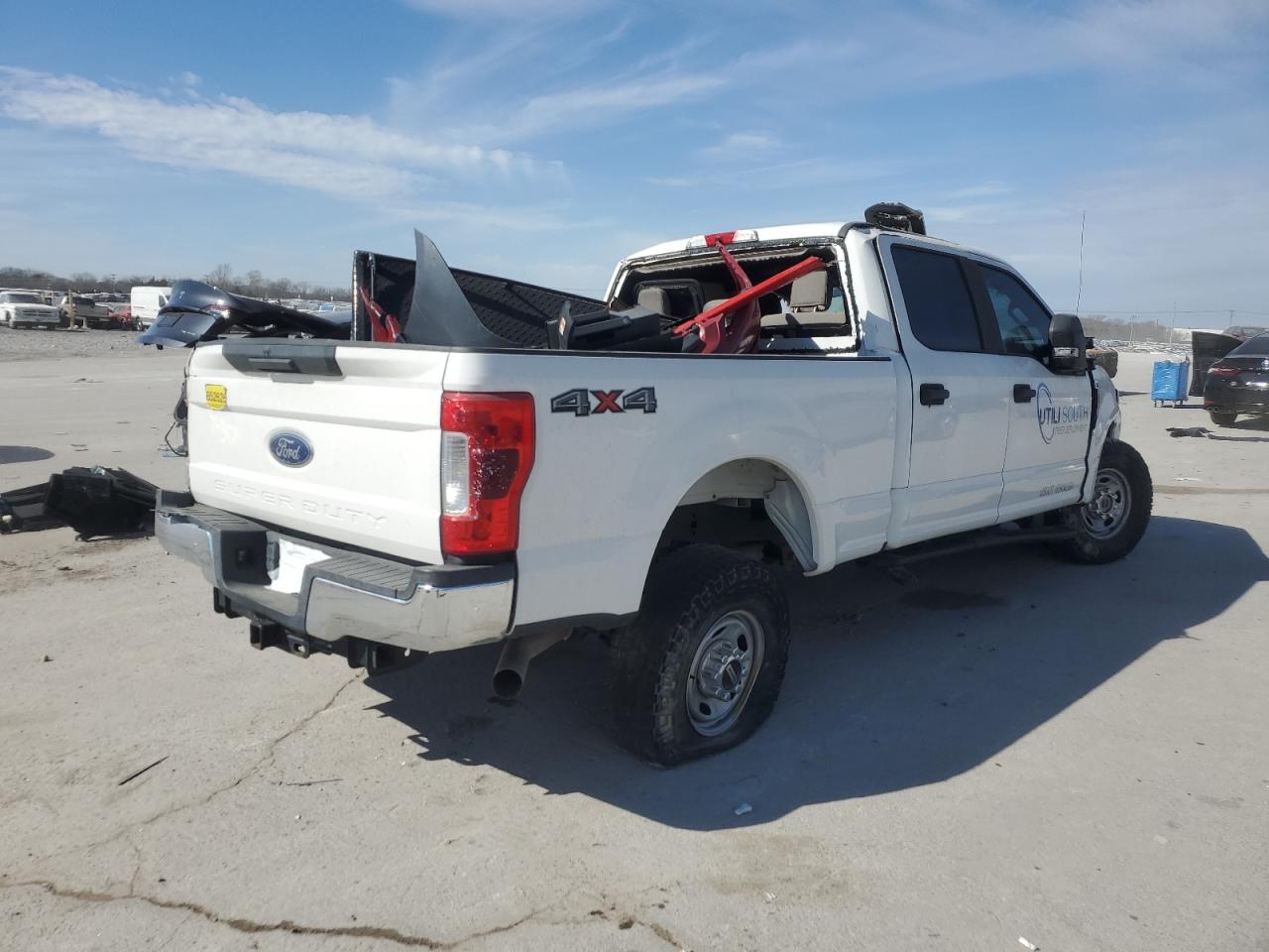 2019 Ford F250 - Image 3