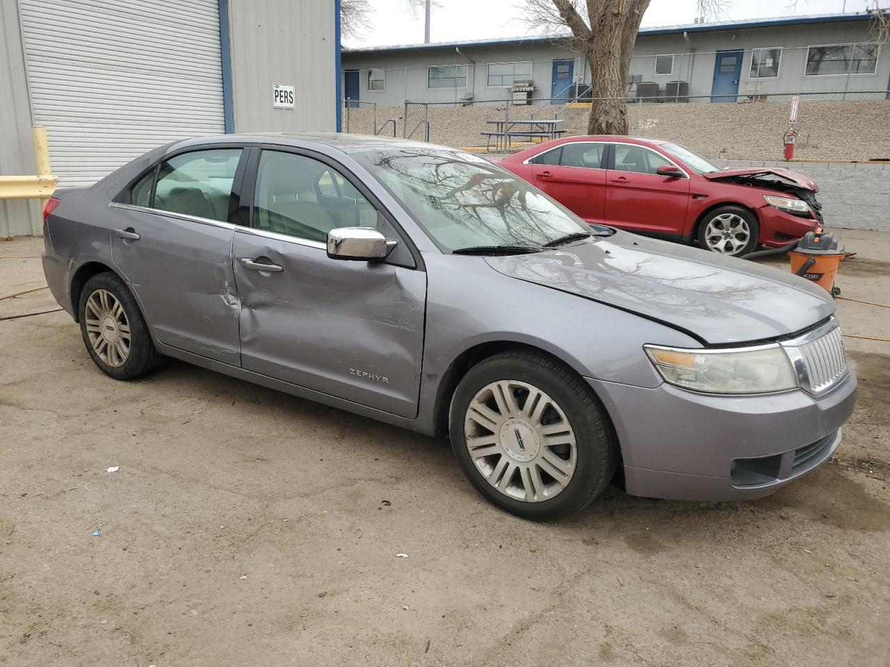 2006 Lincoln Zephyr - Image 4