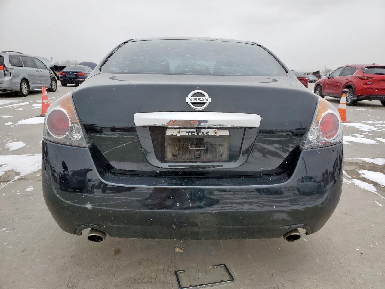 2010 Nissan Altima - Image 6