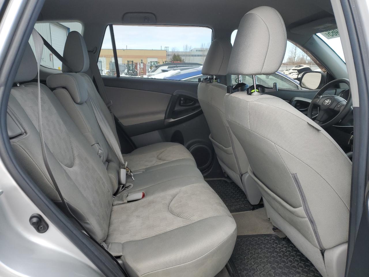 2012 Toyota RAV 4 - Image 11