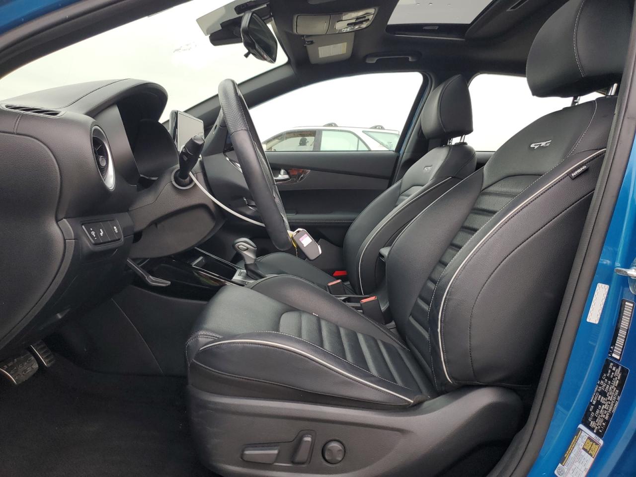 2023 Kia Forte - Image 7