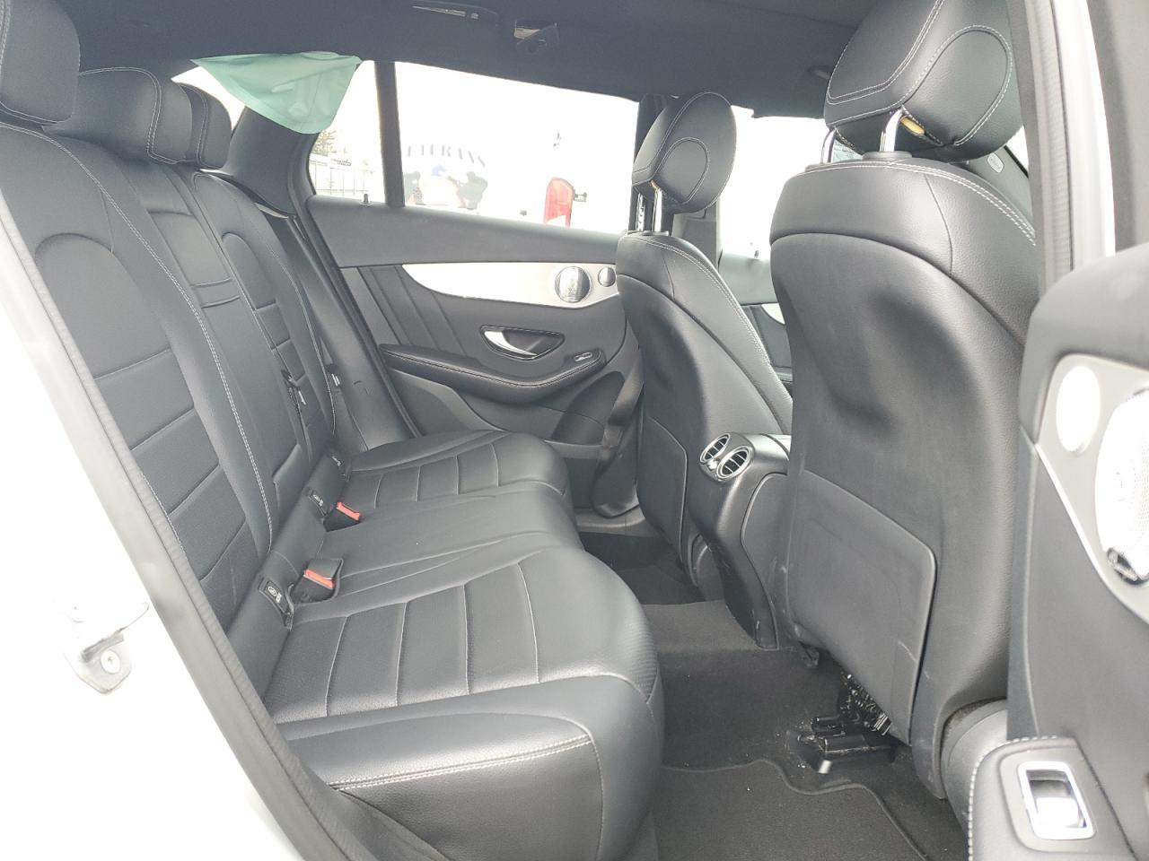 2019 Mercedes-Benz GLC - Image 11