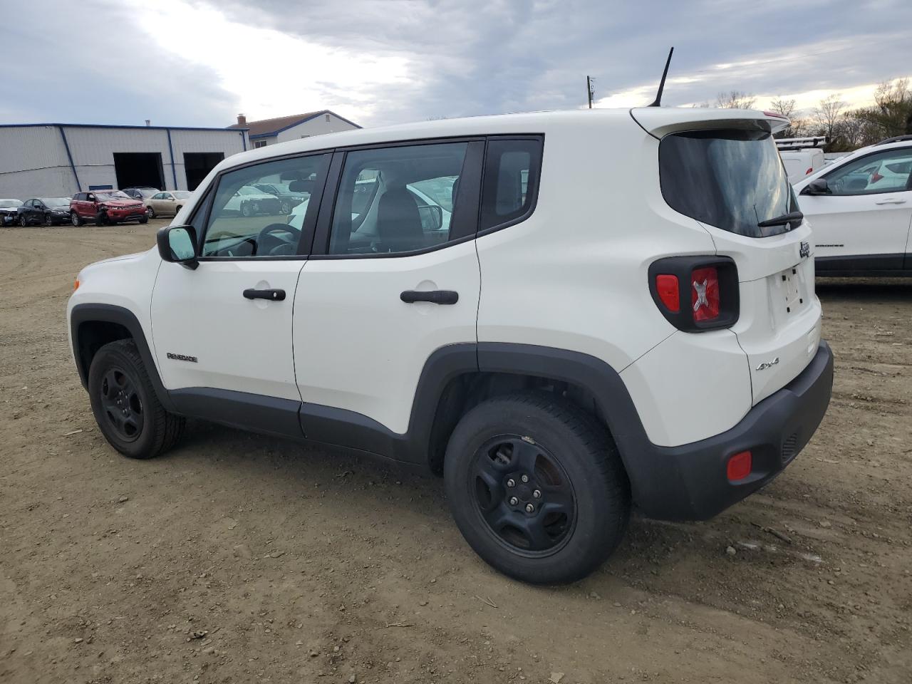 2019 Jeep Renegade - Image 2