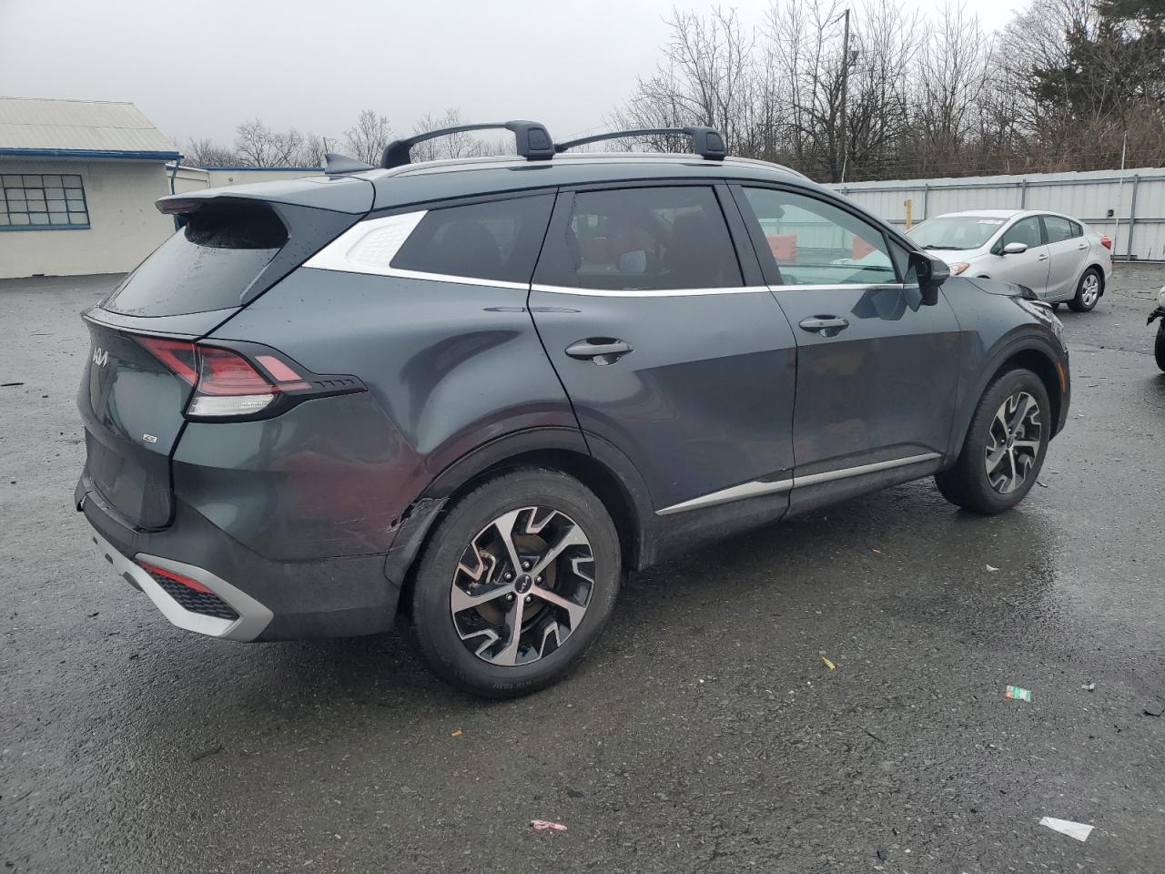 2023 Kia Sportage - Image 3