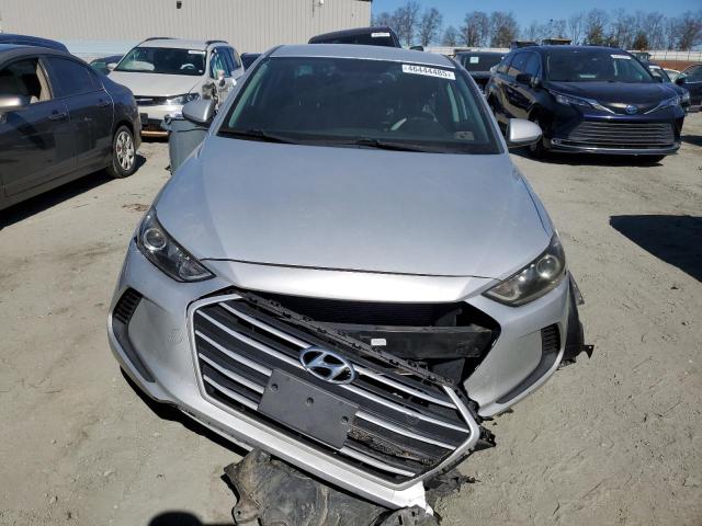  HYUNDAI ELANTRA 2017 Srebrny