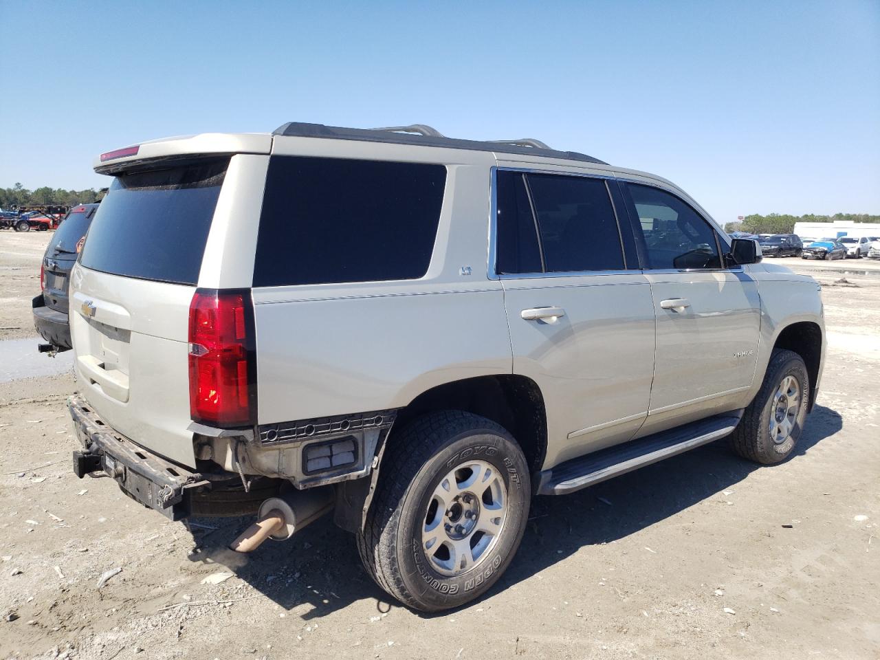 2015 Chevrolet Tahoe - Image 3