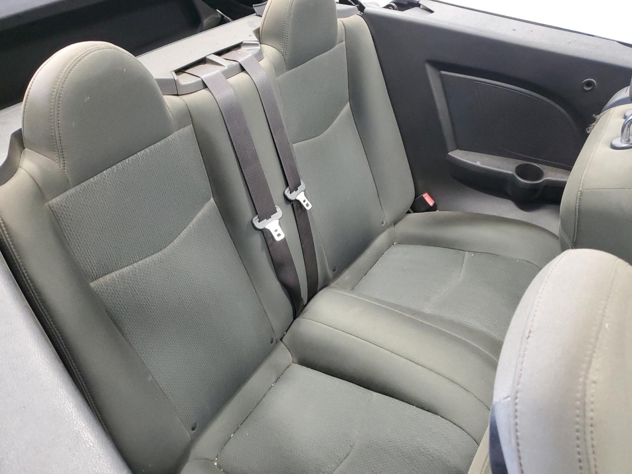 2012 Chrysler 200 - Image 10