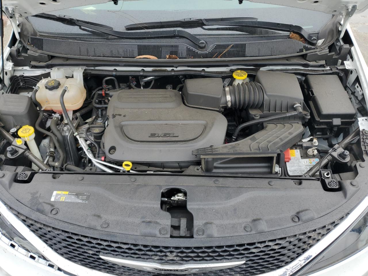 2021 Chrysler Voyager - Image 12