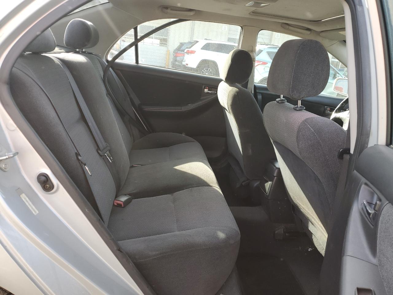 2004 Toyota Corolla - Image 10
