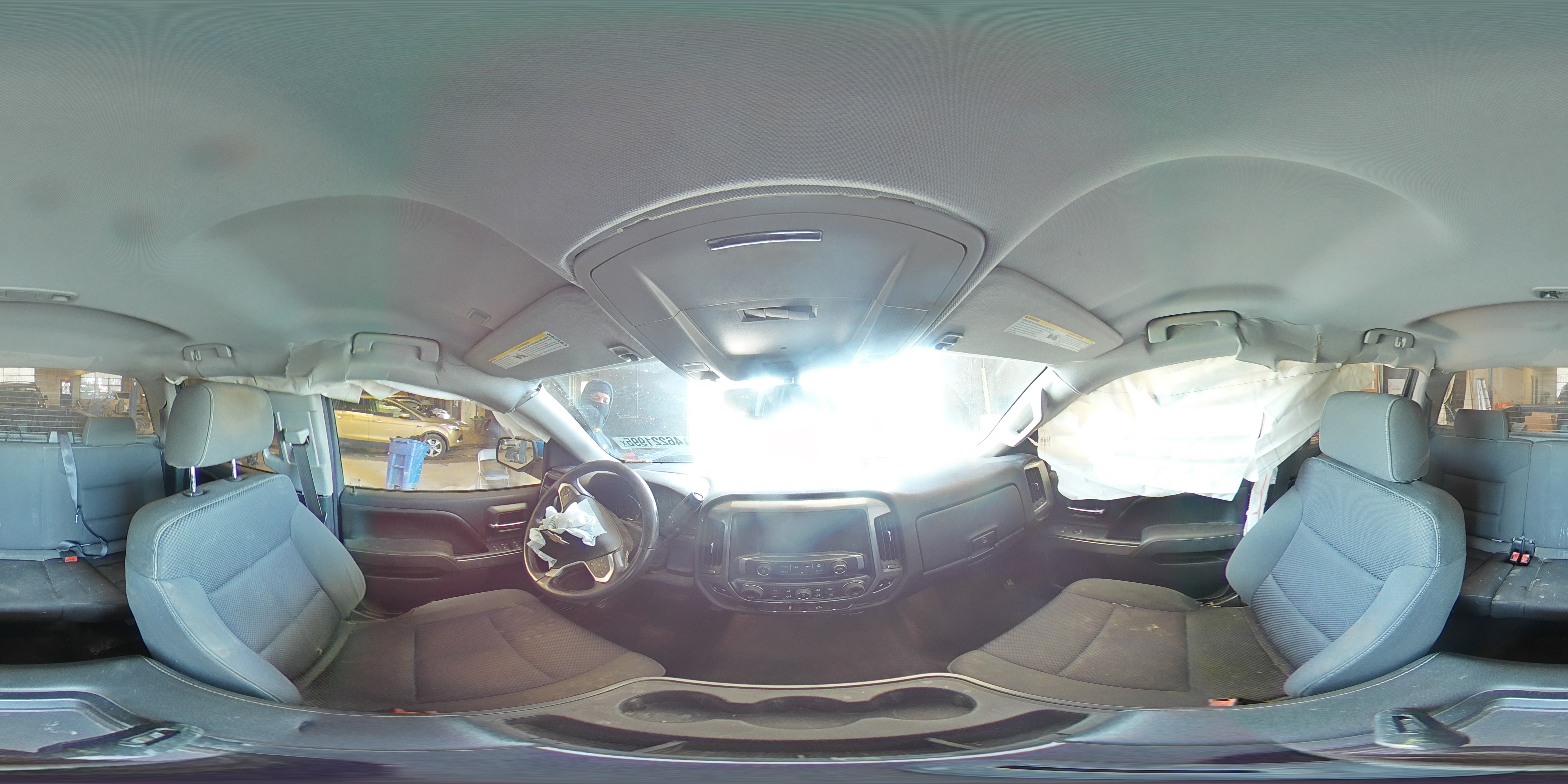 2015 Chevrolet Silverado - Image 13