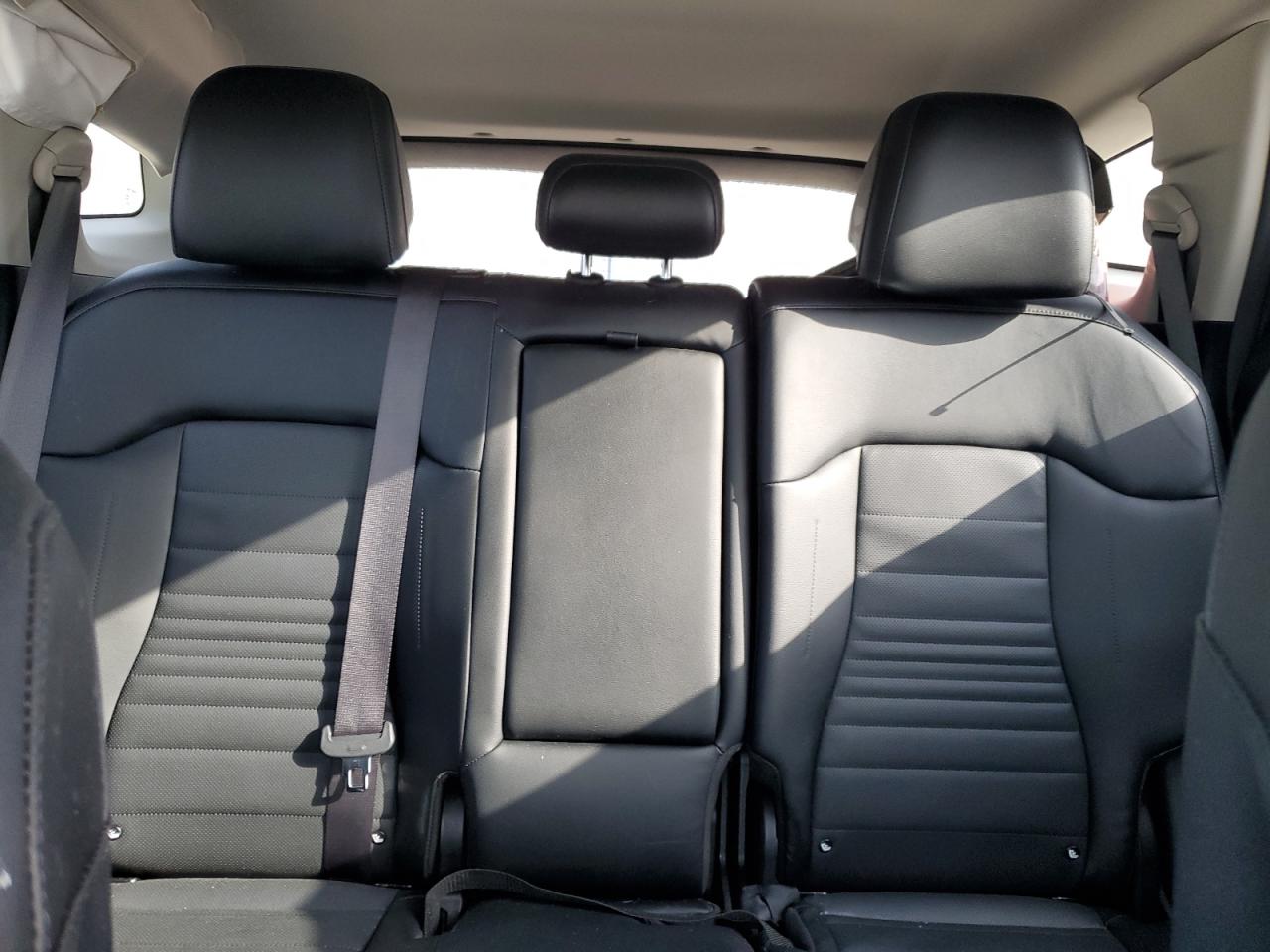 2023 Kia Sportage - Image 10