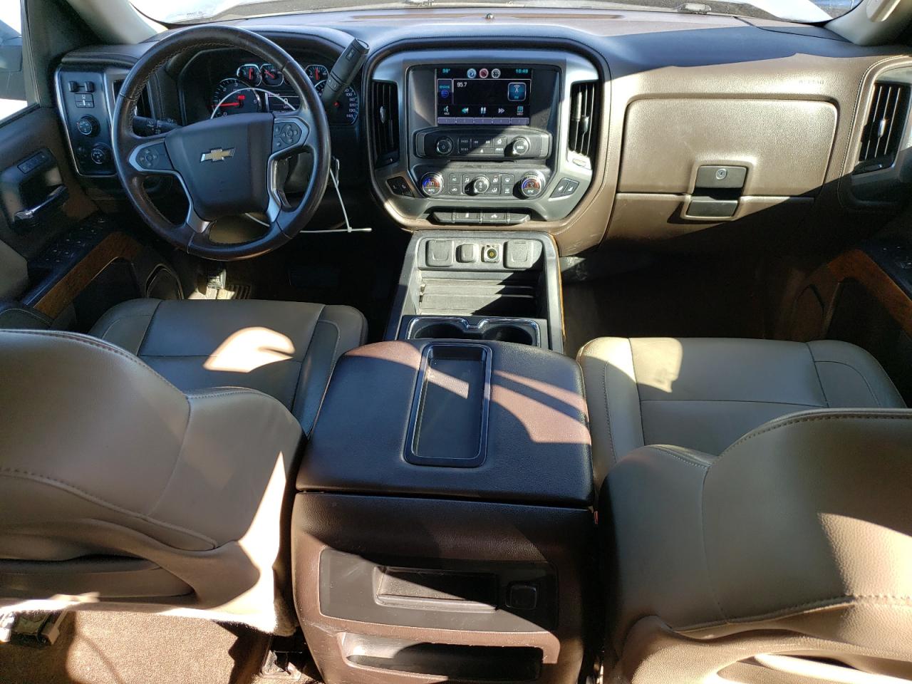 2015 Chevrolet Silverado - Image 8