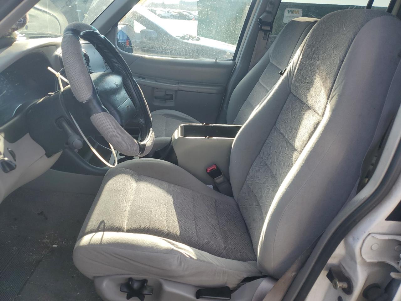 1999 Ford Explorer - Image 7