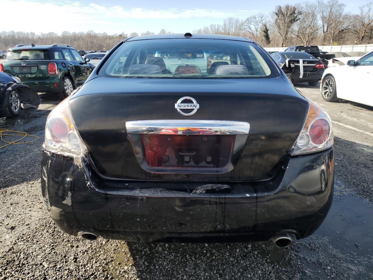2010 Nissan Altima - Image 6