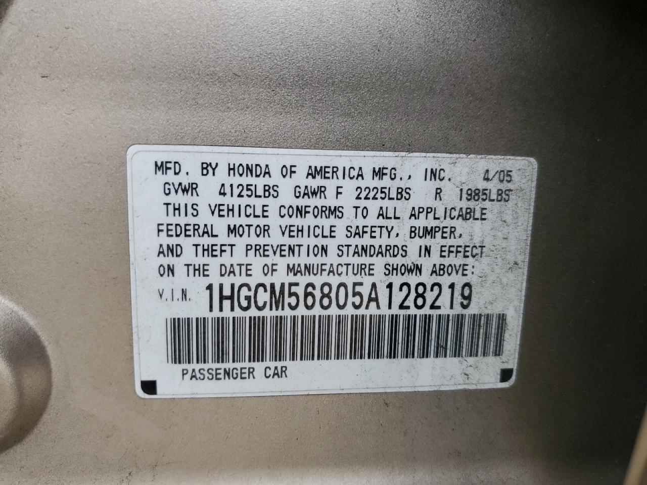 2005 Honda Accord - Image 12