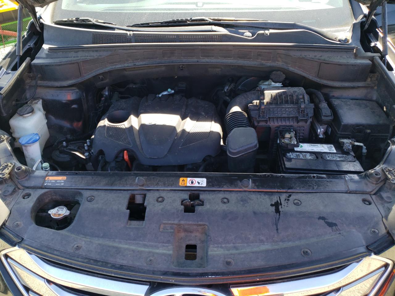 2014 Hyundai Santa Fe - Image 12