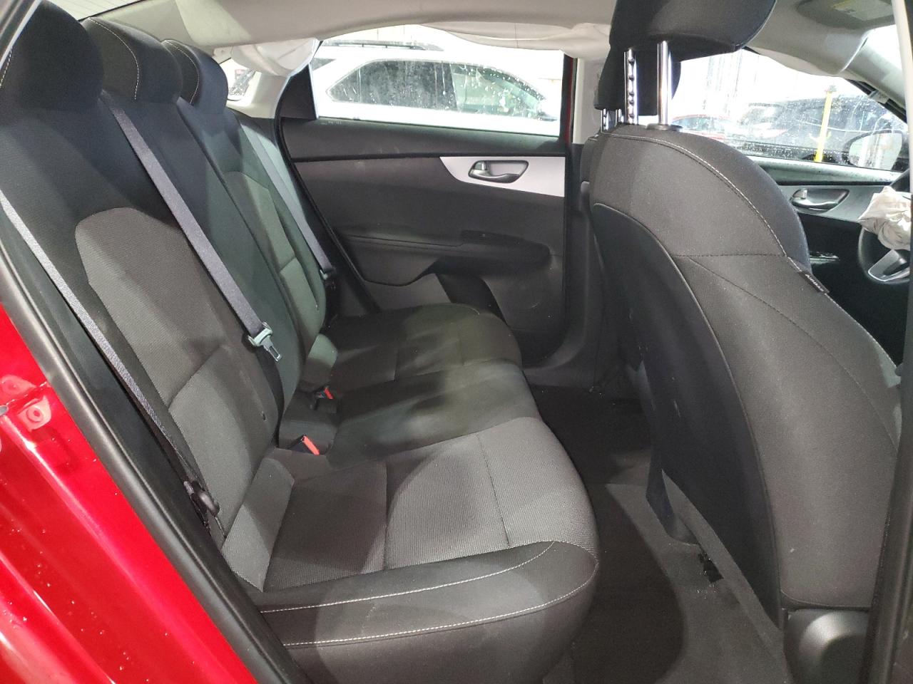 2024 Kia Forte - Image 10